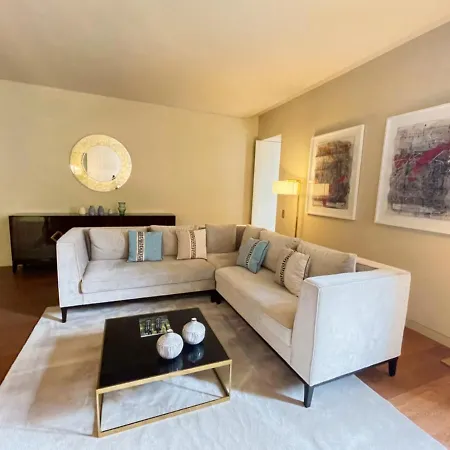 Finestay 8 Building * Lisbon