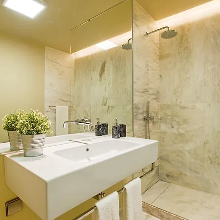 Apartment Finestay 8 Building