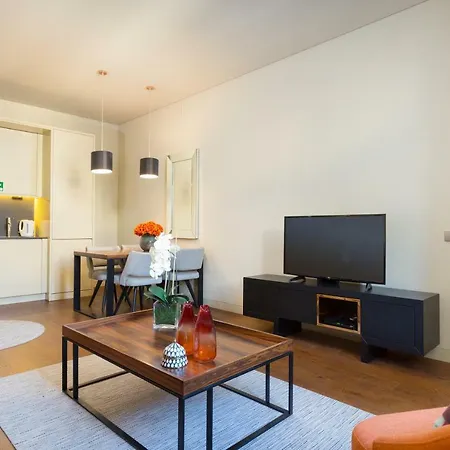 Apartment Finestay 8 Building