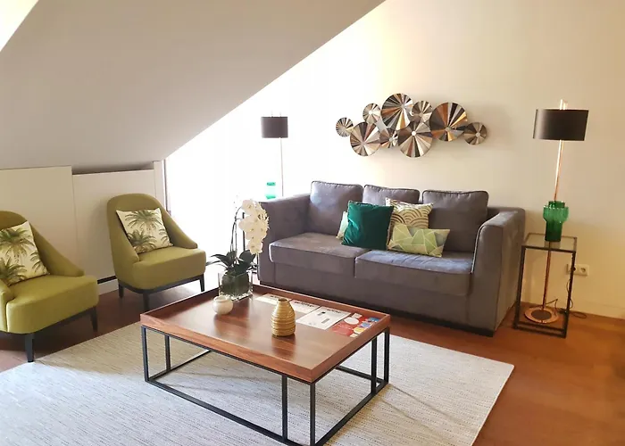 Finestay 8 Building *