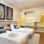 Finestay 8 Building